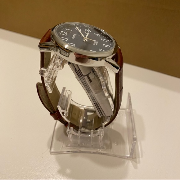 Timex Easy Reader 38mm Leather Strap Watch - Picture 10 of 14